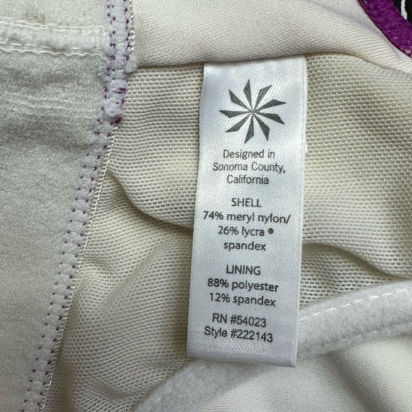 Athleta Women's Purple Paisley Cross Strap Underwire Bathing Suit Top Sz XXS - Picture 6 of 6